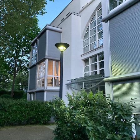 Homeoffice Business Nature View Mit Parkplatz Zentral, Hauptbahnhof Und Kueche Wiesbaden Exterior foto